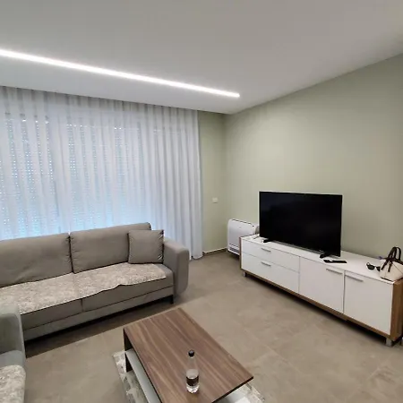 2-bedroom *